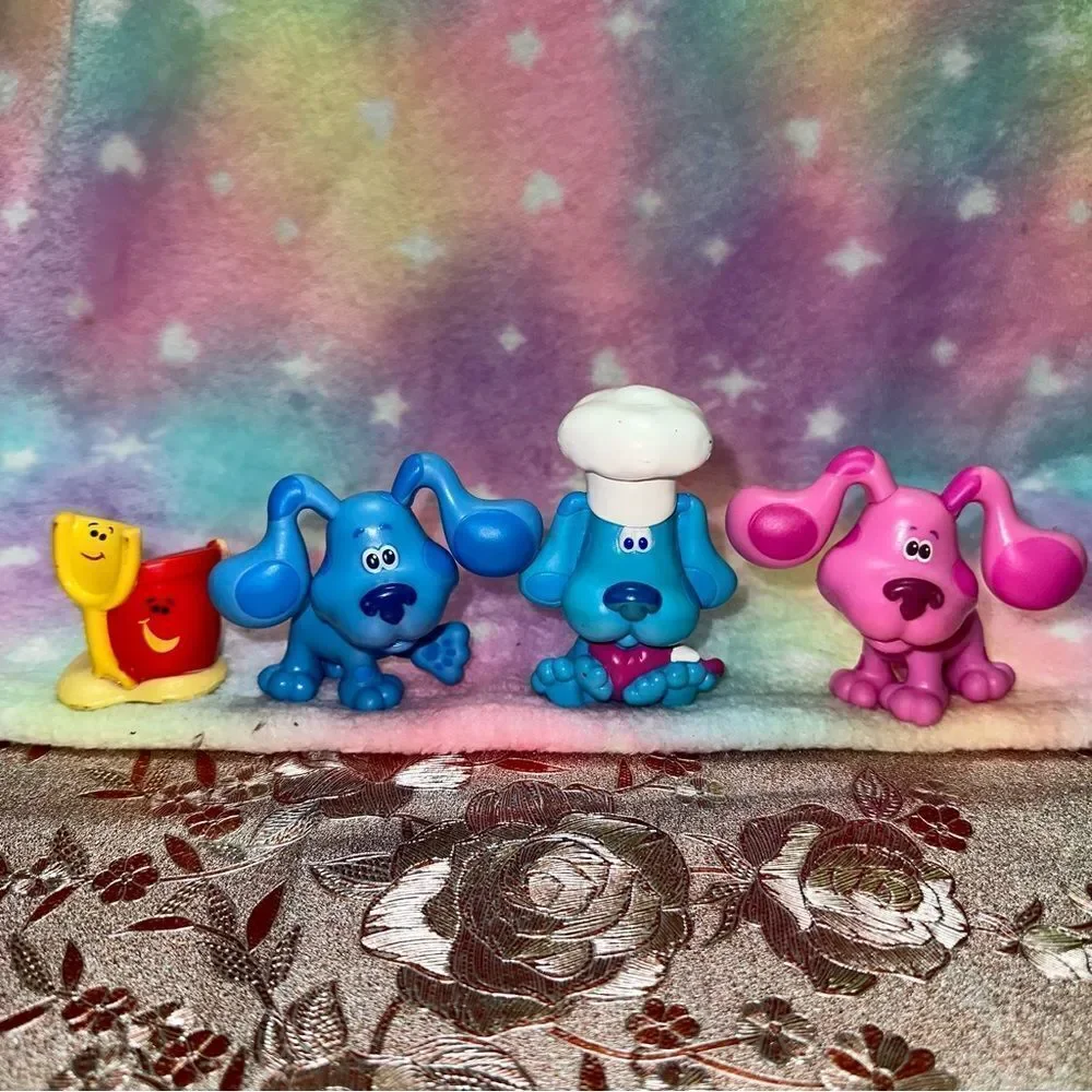 Blues Clues PVC toppers cake